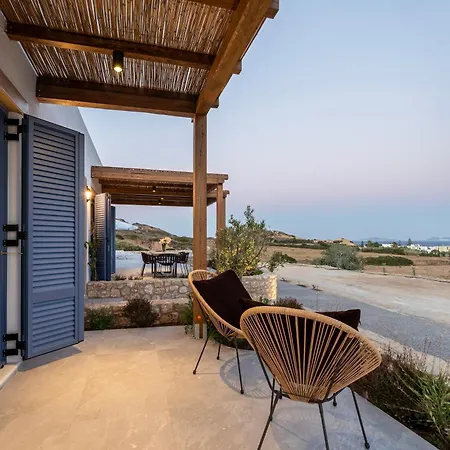 Majestic Private Pool Villa *