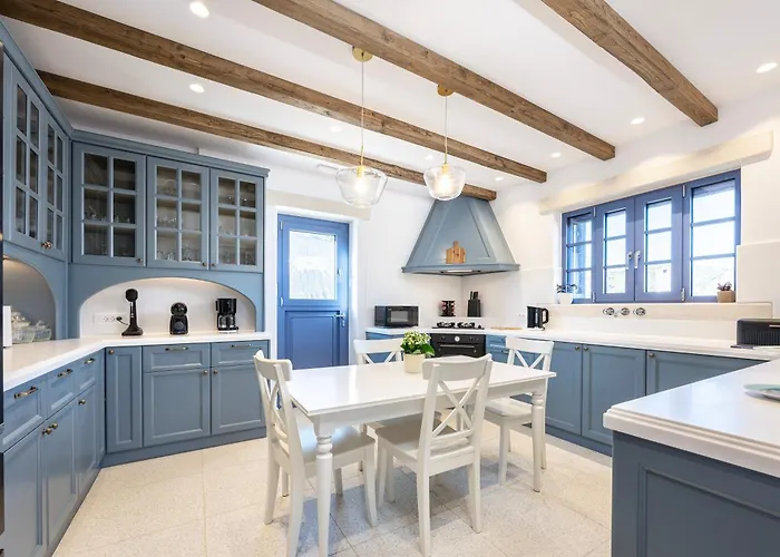 וילה Majestic Private Pool *