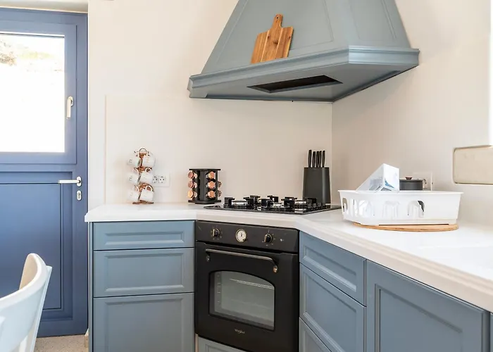 Majestic Private Pool