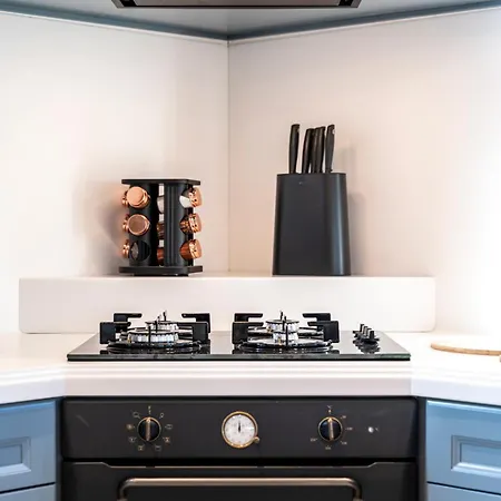 Majestic Private Pool